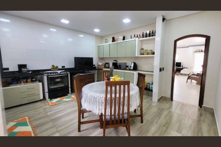 2_photo/94d1ffde27.c1dc00249eefaead-ATLAS-259040b4-9d72-443a-a2ab-414f142845f3.jpg de casa à venda com 3 quartos, 177m² em Balneario Cidade Atlantica, Guarujá