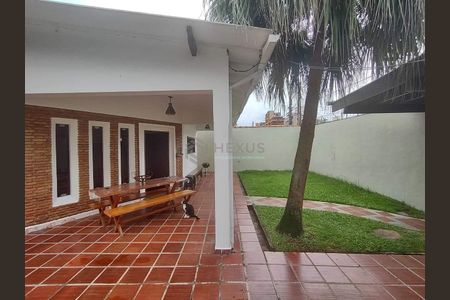 10_photo/94d1ffde33.6618d879b31b9a75-ATLAS-a047f6af-c882-45fb-be37-b75d599e3805.jpg de casa à venda com 5 quartos, 205m² em Balneario Cidade Atlantica, Guarujá