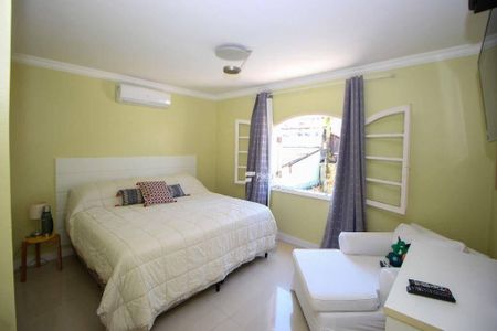 10_photo/94d1ffde37.a095ebe9a9b9d05b-ATLAS-a37d1dd0-dce6-41d2-bb59-7620fc625062.jpg de casa à venda com 5 quartos, 237m² em Enseada, Guarujá