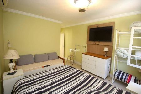 6_photo/94d1ffde37.a095ebe9a9b9d05b-ATLAS-baae34a2-3abb-49fa-b661-620c5730ee37.jpg de casa à venda com 5 quartos, 237m² em Enseada, Guarujá