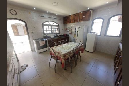 17_photo/94d1ffde3b.32a8019b0364636a-ATLAS-edcd3086-8870-45dd-9980-27a8f8ef16d0.jpg de casa à venda com 3 quartos, 214m² em Enseada, Guarujá