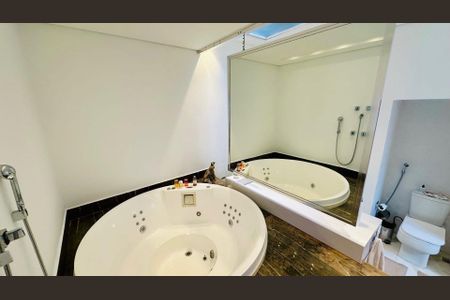 49_photo/94d1ffde6b.cb4a3f4e1d4d223a-ATLAS-89e85203-1237-4ccf-b7dd-ca2c5e13cfe4.jpg de casa à venda com 3 quartos, 330m² em Enseada, Guarujá