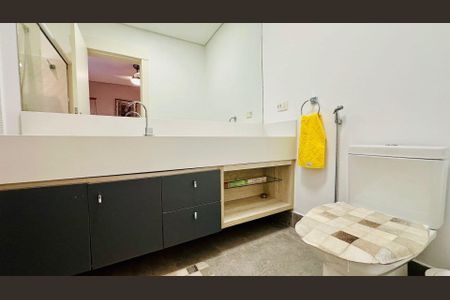 23_photo/94d1ffde6b.cb4a3f4e1d4d223a-ATLAS-c3297f00-5a25-40c0-850b-4064ebae3d5a.jpg de casa à venda com 3 quartos, 330m² em Enseada, Guarujá