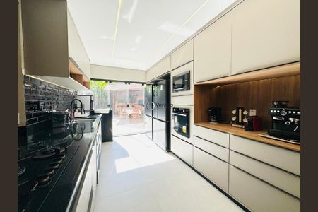 19_photo/94d1ffdf8b.93b8fa184532727f-ATLAS-031b01e8-6b70-4b3d-aa64-67b83f38ae8b.jpg de casa de condomínio à venda com 5 quartos, 300m² em Balneario Cidade Atlantica, Guarujá