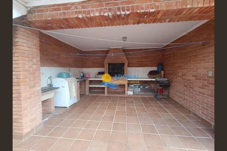31_photo/94d1ffdfbb.dff54fecfb12295b-ATLAS-ec7687b2-52a7-49e9-97bb-9d101471c1ef.jpg de casa à venda com 3 quartos, 180m² em Balneario Cidade Atlantica, Guarujá