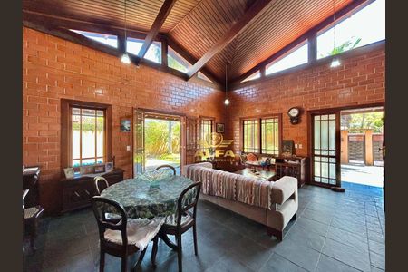 11_photo/94d1ffdfe9.d41ccc6539b5b4b0-ATLAS-8a18a84d-a2b2-47ec-9750-9169b3f86303.jpg de casa à venda com 3 quartos, 160m² em Balneario Cidade Atlantica, Guarujá