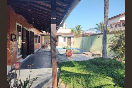 4_photo/94d1ffdfeb.b7a28b76476596d7-ATLAS-b13298f4-c260-4ee2-a7c2-e8b4d0cc4f59.jpg de casa à venda com 3 quartos, 420m² em Balneario Cidade Atlantica, Guarujá