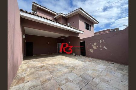 5_photo/94d1ffdff1.588d4a7fb74764b6-ATLAS-a99b05e0-bc83-43f1-ba47-5c064cb752b0.jpg de casa para alugar com 4 quartos, 300m² em Balneario Cidade Atlantica, Guarujá