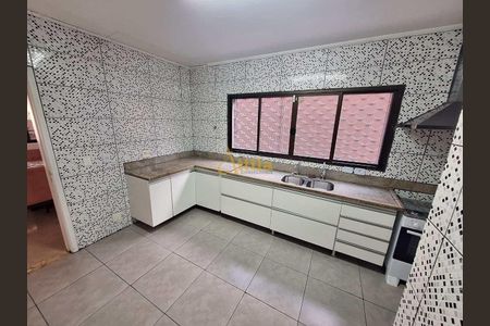 3_photo/94d1ffe007.7d44486df2fbe63f-ATLAS-dad849a3-1a23-4a4a-8fac-d5ca20c2d9ef.jpg de casa à venda com 4 quartos, 250m² em Balneario Cidade Atlantica, Guarujá