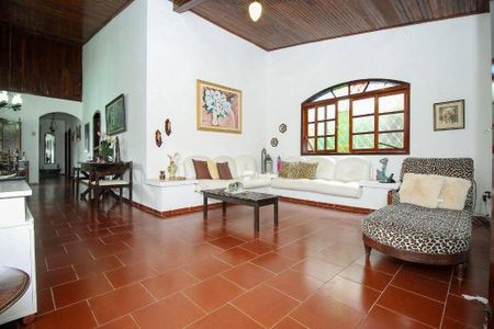 2_photo/94d1ffe027.482b651d42ab6469-ATLAS-89b498dd-ae45-44d4-8d8f-643dd0724816.jpg de casa à venda com 3 quartos, 210m² em Enseada, Guarujá