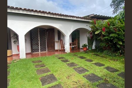 2_photo/94d1ffe027.e1489b31bea9b081-ATLAS-3e090e4c-0e57-44e0-9a0a-8af0f9e01acd.jpg de casa à venda com 4 quartos, 400m² em Enseada, Guarujá