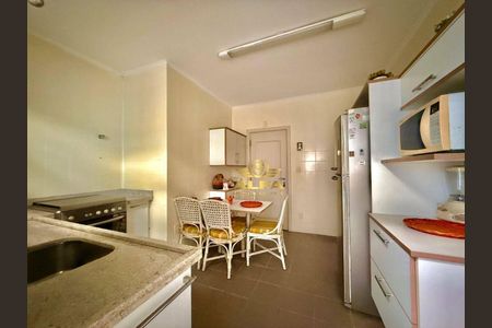 25_photo/94d1ffe38f.fda7d7d9ca6e44af-ATLAS-d8d5223c-490c-4f69-9cab-96a49a5b78cf.jpg de apartamento à venda com 4 quartos, 200m² em Balneario Guarujá, Guarujá