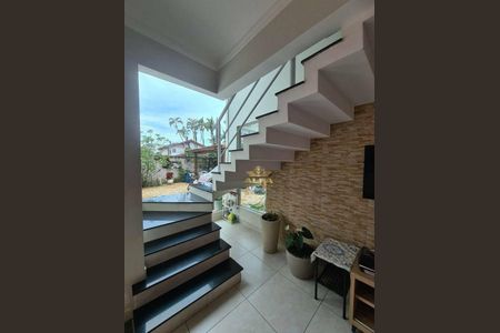 12_photo/94d1ffe3c5.ceff8192393c33de-ATLAS-53c0a875-b446-4bae-9228-3abb43d3cd0b.jpg de apartamento à venda com 5 quartos, 190m² em Balneario Guarujá, Guarujá