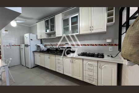 7_photo/94d1ffe3c5.d1d69c4f3f212f4f-ATLAS-0d6495db-3cdd-4542-a940-5778ea717c8e.jpg de apartamento à venda com 3 quartos, 113m² em Balneario Guarujá, Guarujá