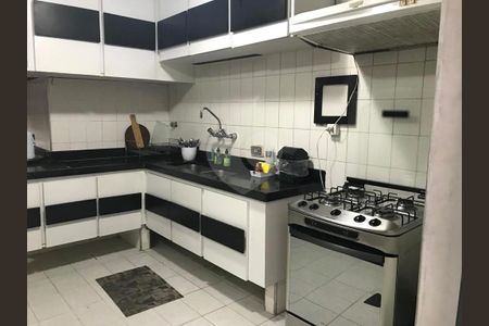 7_photo/94d1ffe40d.de0cb524f985a91a-ATLAS-503306fb-a992-4b61-b9a2-df29dca27555.jpg de casa à venda com 4 quartos, 380m² em Balneario Guarujá, Guarujá