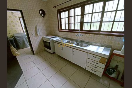 1_photo/94d1ffe4cd.9c16890d59937ae3-ATLAS-e5430618-2b48-4d93-a4f8-0ef624670ec3.jpg de casa à venda com 4 quartos, 212m² em Jardim Virginia, Guarujá