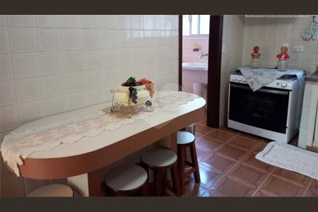 8_photo/94d1ffe4d1.2c445d7a253e7411-ATLAS-cba996af-7d8b-4b29-8bdb-2f39b5623618.jpg de casa à venda com 4 quartos, 421m² em Jardim Virginia, Guarujá