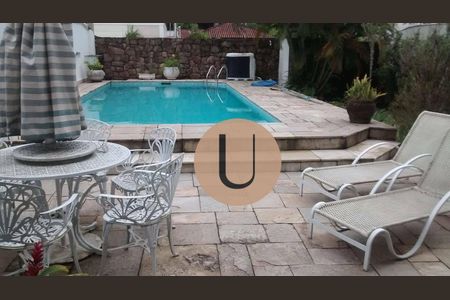 6_photo/94d1ffe4e1.6c26454853dda140-ATLAS-496e2c44-75c5-4efc-958e-efc8e0559a3e.jpg de casa à venda com 4 quartos, 300m² em Jardim Centenario, Guarujá