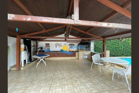 11_photo/94d1ffe4ff.a83e5fc6c0537e07-ATLAS-43cdbc21-642a-4c3d-bb11-d06bde2f48de.jpg de casa à venda com 5 quartos, 310m² em Balneario Cidade Atlantica, Guarujá