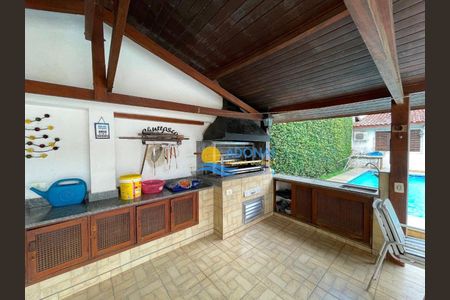 6_photo/94d1ffe4ff.a83e5fc6c0537e07-ATLAS-777a8153-351a-4d38-8e25-a205592ea88c.jpg de casa à venda com 5 quartos, 310m² em Balneario Cidade Atlantica, Guarujá