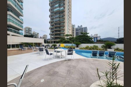 8_photo/94d1ffe511.9a3bb71967568586-ATLAS-23ecafde-a6c3-42b3-b0d3-c81bb38c3d4f.jpg de apartamento à venda com 2 quartos, 91m² em Jardim Virginia, Guarujá