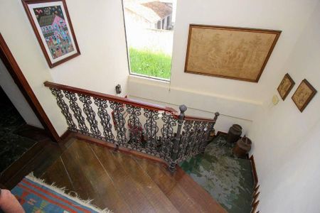 26_photo/94d1ffe51f.70edc2b185d14f45-ATLAS-3e16fb86-ffbe-47aa-9eb2-f8edd4fcd5a3.jpg de casa à venda com 4 quartos, 350m² em Jardim Centenario, Guarujá