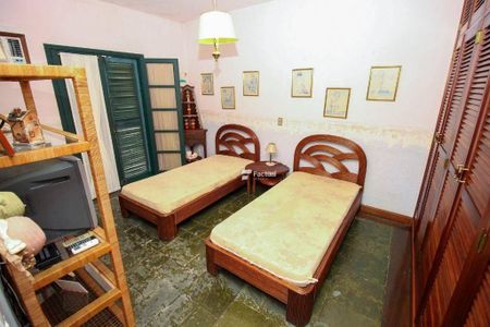 35_photo/94d1ffe51f.70edc2b185d14f45-ATLAS-d0c8def2-a653-4aed-9bbb-c3cc7948f224.jpg de casa à venda com 4 quartos, 350m² em Jardim Centenario, Guarujá