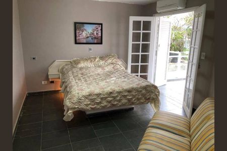 1_photo/94d1ffe579.f7e81ba1849dc159-ATLAS-1fad609e-82de-4afc-aa51-c6dfca97c020.jpg de casa à venda com 5 quartos, 390m² em Jardim Virginia, Guarujá