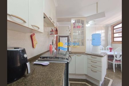 9_photo/94d1ffe58f.b4fbce5fdcfa390e-ATLAS-15efb088-21be-484b-84bc-92f9123fd0e7.jpg de casa à venda com 3 quartos, 166m² em Balneario Guarujá, Guarujá