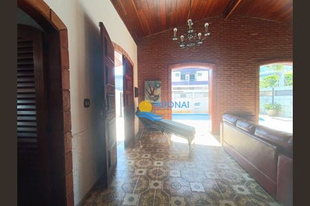 18_photo/94d1ffe58f.b4fbce5fdcfa390e-ATLAS-a6647d17-969c-40e4-aded-4d2102d0a4d6.jpg de casa à venda com 3 quartos, 166m² em Balneario Guarujá, Guarujá
