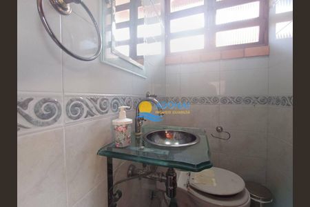 49_photo/94d1ffe58f.b4fbce5fdcfa390e-ATLAS-fd154beb-cb15-41c5-972d-a7cb5029d385.jpg de casa à venda com 3 quartos, 166m² em Balneario Guarujá, Guarujá