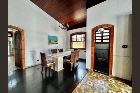 8_photo/94d1ffe58f.dd810fae21d85007-ATLAS-eb8dda09-3625-4b20-910d-7ac73312ce1a.jpg de casa à venda com 3 quartos, 166m² em Balneario Guarujá, Guarujá