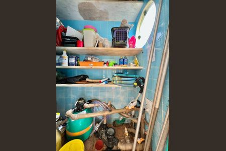 3_photo/94d1ffe5a9.d68df9a4642be7cb-ATLAS-84323ddf-d3e4-4c0f-af7d-c082ed63ed42.jpg de casa à venda com 4 quartos, 240m² em Jardim Virginia, Guarujá