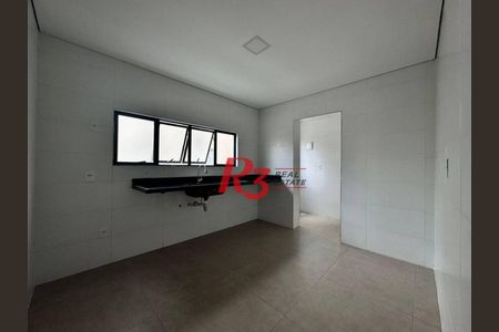 6_photo/94d1ffe5af.3abb48ba29e998a8-ATLAS-0db2b376-8163-4124-a7b3-ca2c8f8acbb9.jpg de casa à venda com 3 quartos, 140m² em Jardim Centenario, Guarujá