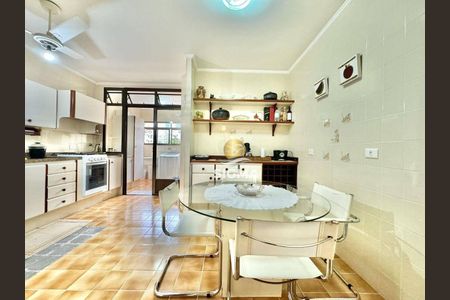 11_photo/94d1ffe5b3.3e4e94dd8f293e2e-ATLAS-461171ce-93df-4798-9e07-34f4e26ec33e.jpg de apartamento à venda com 3 quartos, 130m² em Balneario Cidade Atlantica, Guarujá