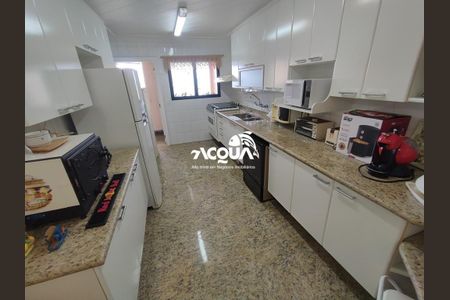 8_photo/94d1ffe5b9.b7b22ed7fabe8c1d-ATLAS-3f525f75-4eb8-4c85-ae54-3d67f4310e41.jpg de apartamento à venda com 4 quartos, 170m² em Balneario Guarujá, Guarujá