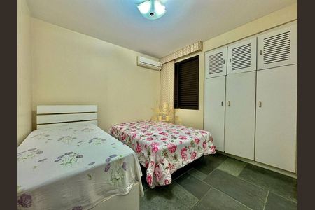 2_photo/94d1ffe5bf.45f02ef6bff41bc6-ATLAS-2abb3b97-e5b4-4486-a336-24d11c55fb42.jpg de apartamento à venda com 3 quartos, 200m² em Praia Enseada, Guarujá