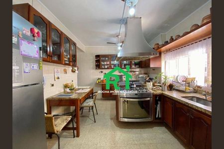 26_photo/94d1ffe64f.7652865cb1107964-ATLAS-ab69f583-aab3-4e60-a109-18406faabab7.jpg de apartamento à venda com 4 quartos, 190m² em Balneario Cidade Atlantica, Guarujá