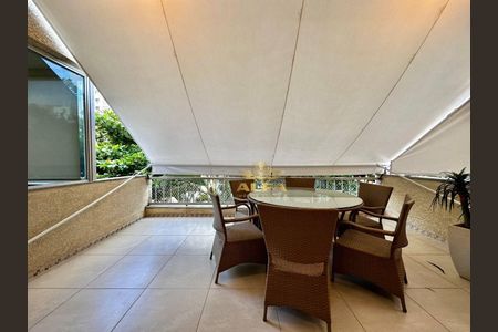 5_photo/94d1ffe65b.8c2ca795ebaebe51-ATLAS-dc022cdb-29d3-4310-9928-21e41b3d7404.jpg de apartamento à venda com 4 quartos, 219m² em Balneario Cidade Atlantica, Guarujá