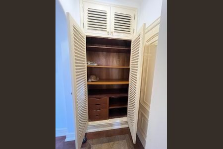 27_photo/94d1ffe673.a27ee1f1a0aadea1-ATLAS-a9bb1d11-7ed0-47a5-97fb-73368d8a8164.jpg de apartamento à venda com 3 quartos, 164m² em Balneario Cidade Atlantica, Guarujá