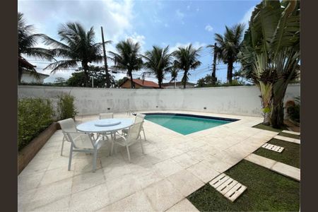 14_photo/94d1ffe675.caf6c04f909f2ef2-ATLAS-b8601b4e-9141-44bb-a44e-06fdd6060064.jpg de casa à venda com 3 quartos, 327m² em Balneario Cidade Atlantica, Guarujá