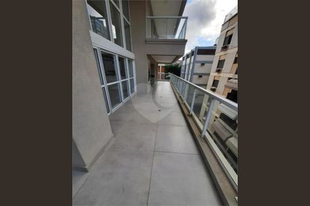 11_photo/94d1ffe70b.9de6362a168616a9-ATLAS-d37bf6e9-e2a4-4fd7-a551-a35ab1798645.jpg de apartamento à venda com 3 quartos, 150m² em Balneario Cidade Atlantica, Guarujá