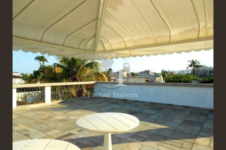 18_photo/94d1ffe795.15f4a19d538e62fb-ATLAS-40ba937c-8399-4f37-b571-4b7bfe2cfd3d.jpg de casa à venda com 4 quartos, 784m² em Balneario Cidade Atlantica, Guarujá