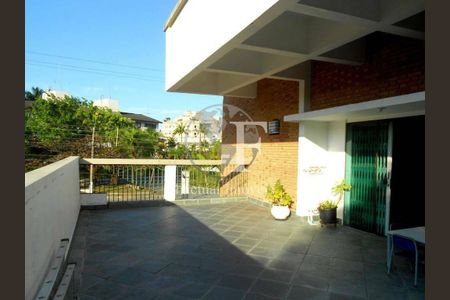 10_photo/94d1ffe795.15f4a19d538e62fb-ATLAS-4a350dcf-8826-42a1-8d4d-7b7b33bd3575.jpg de casa à venda com 4 quartos, 784m² em Balneario Cidade Atlantica, Guarujá
