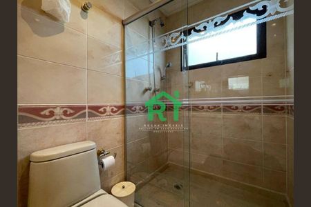 12_photo/94d1ffe7d3.a16ddaabb8e954b0-ATLAS-1b12aa75-9883-4457-9eed-167a352c11bf.jpg de apartamento à venda com 3 quartos, 200m² em Centro, Guarujá