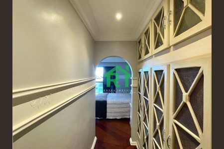 7_photo/94d1ffe7d3.a16ddaabb8e954b0-ATLAS-88c93cb3-48b8-4ea0-bb34-cf3ee2434c68.jpg de apartamento à venda com 3 quartos, 200m² em Centro, Guarujá