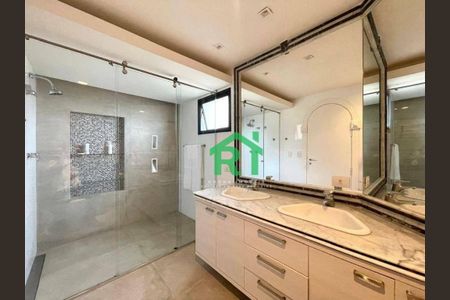 6_photo/94d1ffe7d3.a16ddaabb8e954b0-ATLAS-ea36ca6c-d3c2-4a89-a4f6-0a5191f82d63.jpg de apartamento à venda com 3 quartos, 200m² em Centro, Guarujá