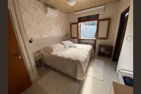 28_photo/94d1ffe7e3.9612c2c0390caf5f-ATLAS-a31d3207-da92-42c8-b91c-8b19a11ea469.jpg de casa à venda com 5 quartos, 250m² em Balneario Cidade Atlantica, Guarujá