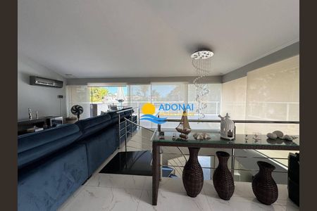 12_photo/94d1ffe7fb.9fde2b1beaf38236-ATLAS-20fa1d48-3d36-4a33-9c89-3fefe96c6dbb.jpg de casa à venda com 5 quartos, 230m² em Enseada, Guarujá