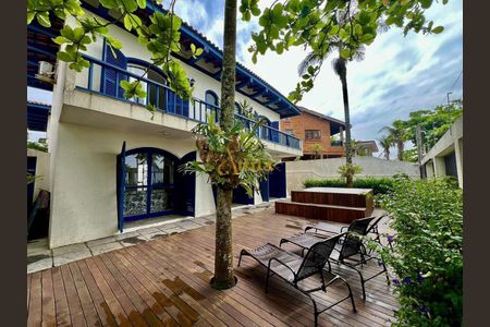 9_photo/94d1ffe803.9e089e009ae5cdab-ATLAS-3dad6ba9-25e1-4a16-a16b-d5b7cbc231a3.jpg de casa à venda com 6 quartos, 300m² em Enseada, Guarujá